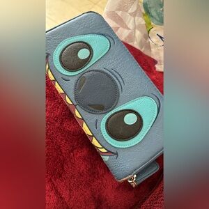 Disney parks Loungefly Stitch Wallet